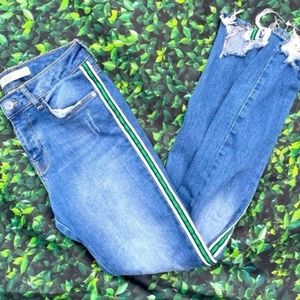 *EUC* FAB Zara green stripe jeans St Pattys Day!!!